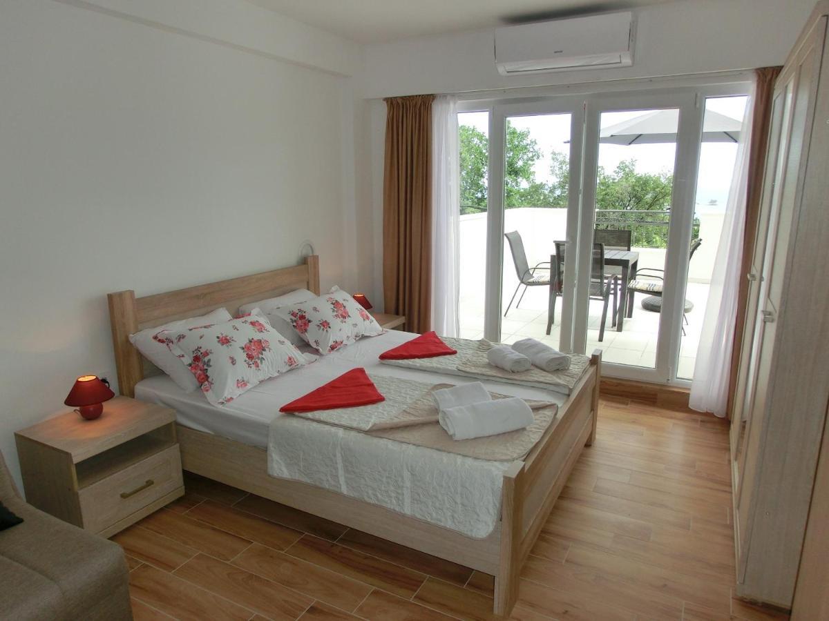 Villa Slovenika Budva Buitenkant foto