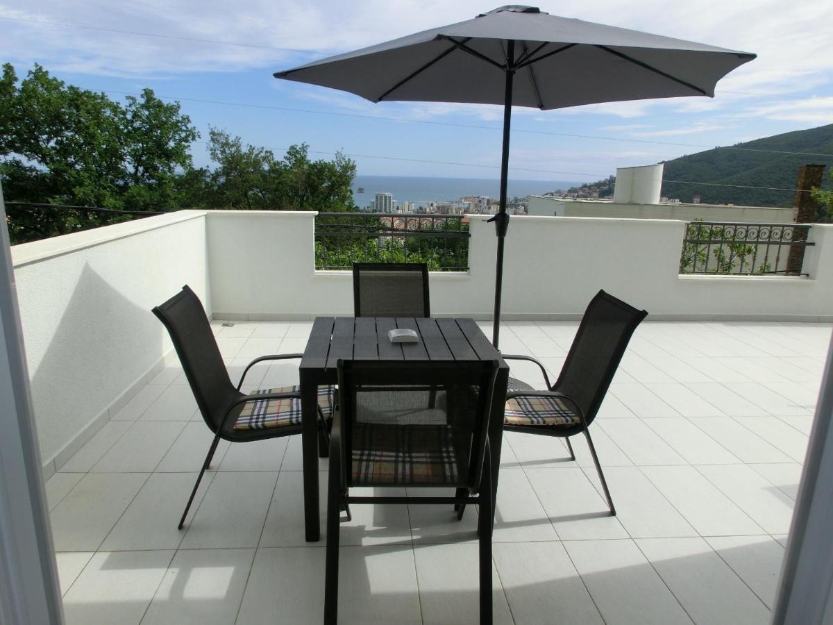 Villa Slovenika Budva Buitenkant foto