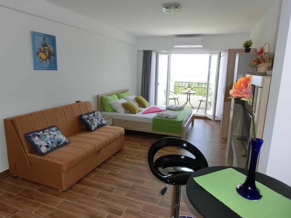 Villa Slovenika Budva Buitenkant foto